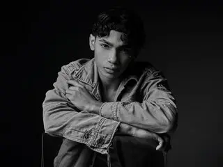 Toy livejasmin livejasmine AdrianBlak