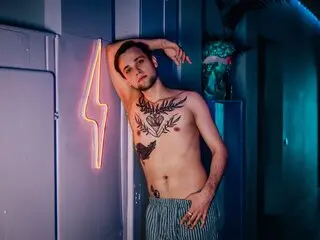 Videos jasminlive toy RobertAsh